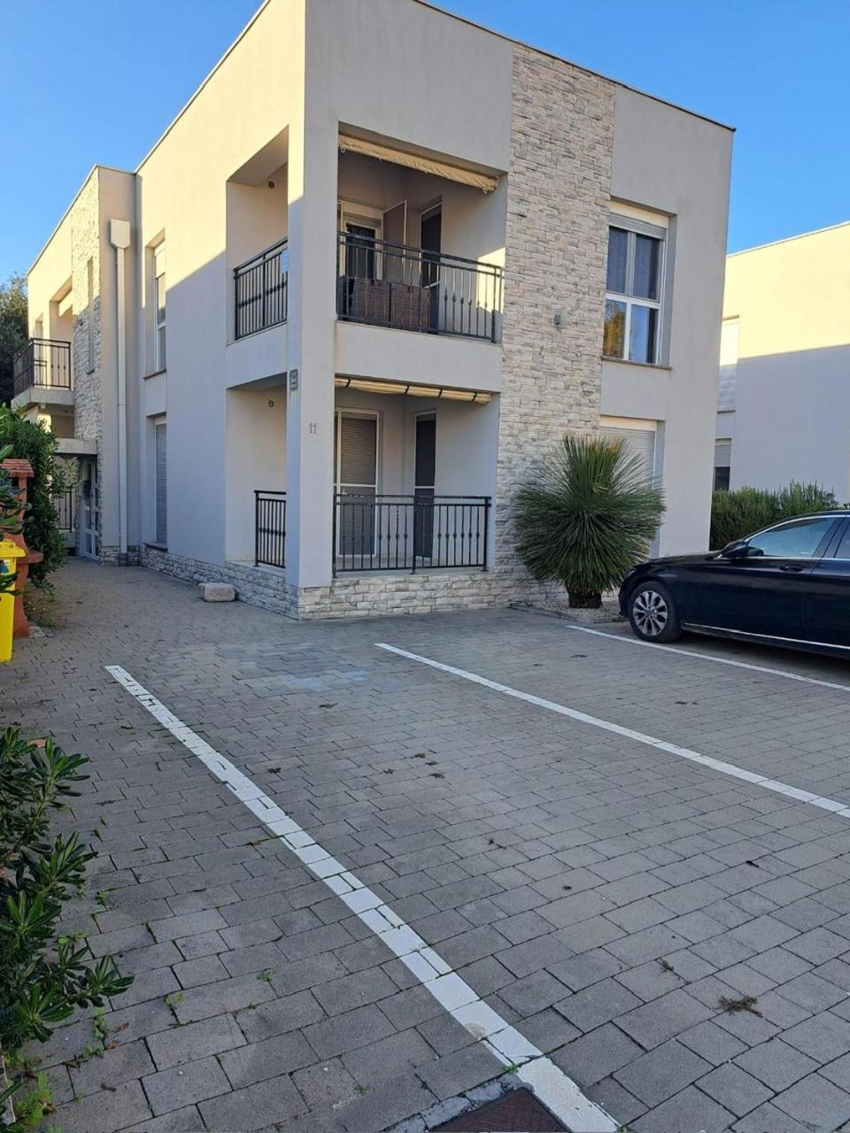 Apartman Lozancic Vir Dış mekan fotoğraf