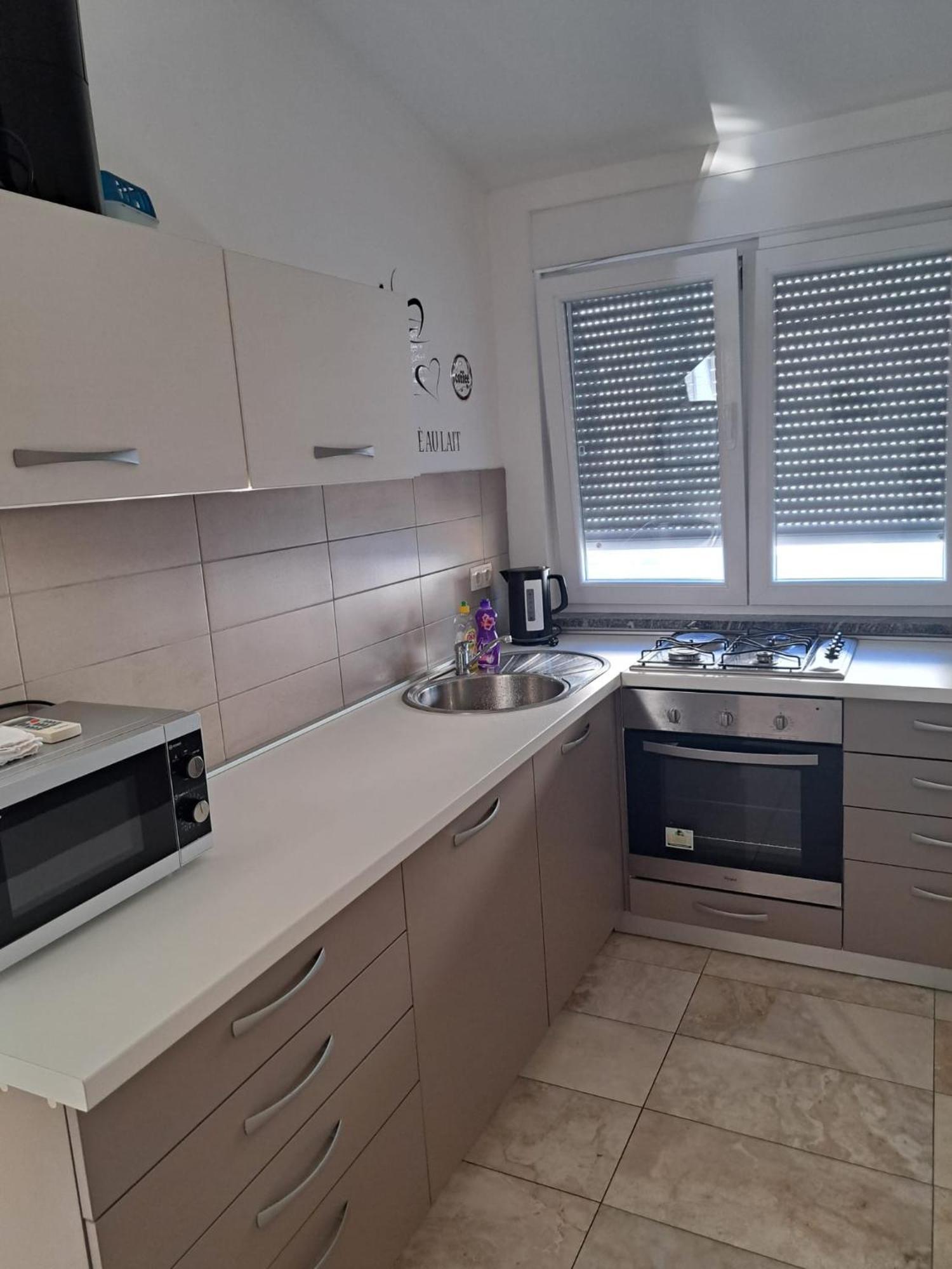 Apartman Lozancic Vir Dış mekan fotoğraf
